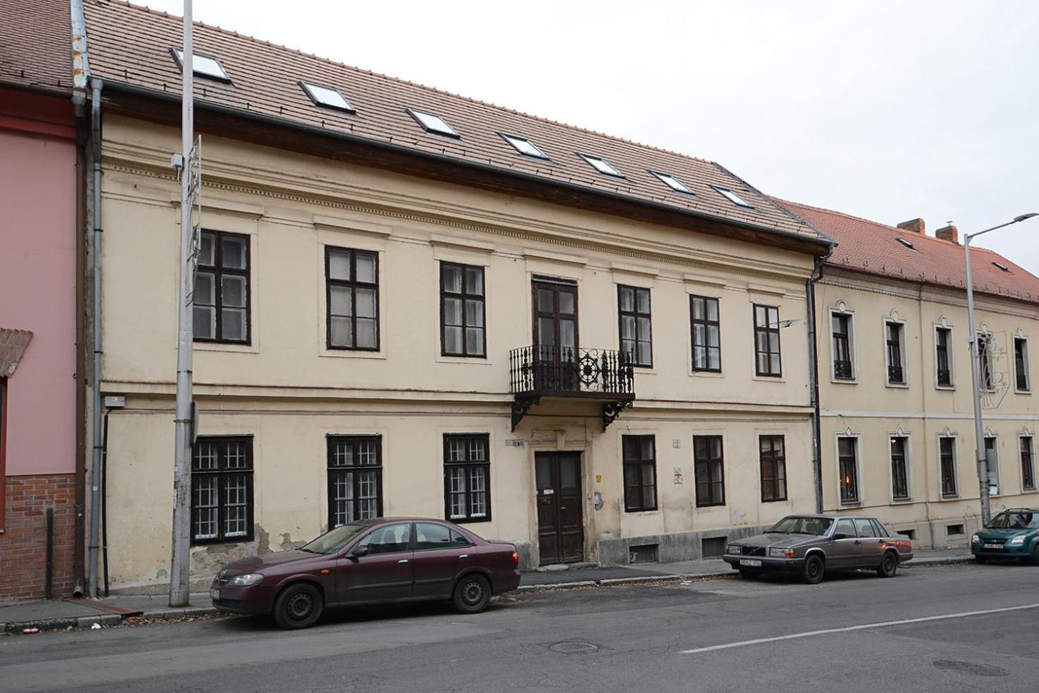 Centrum Apartman Pecs Exterior photo